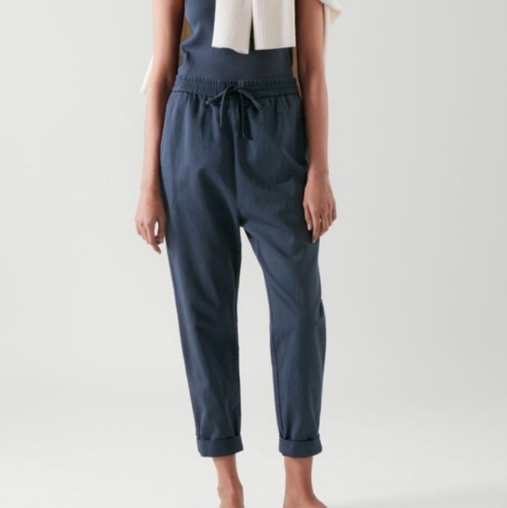NWOT COS Cotton/Lyocell/Linen Blend Jogger Navy Size 4